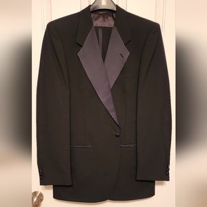 Tuxedo, YSL, 42L